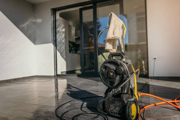 Best Post-Construction Pressure Washing  in Clinton, IL